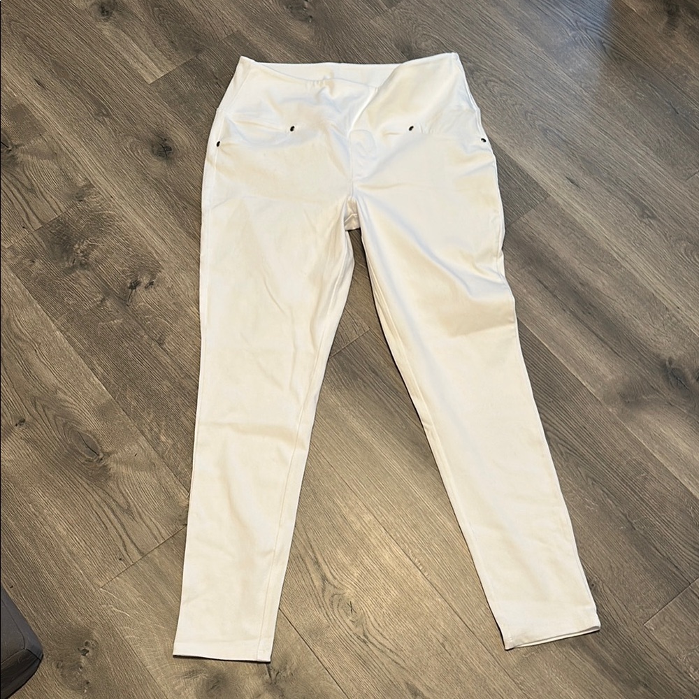 Women's Ruby Ribbon White Jeans XL